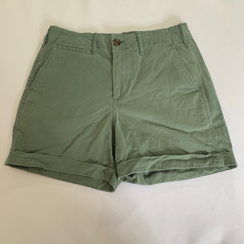 GAP Khaki Shorts Women 4 Olive Green Safari Cuffed Casual Everyday Summer Preppy